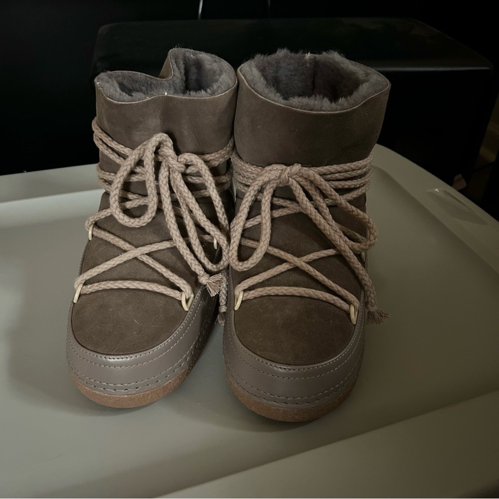 Inuikki Classic Boots Women’s in Taupe size 41 (US 10)